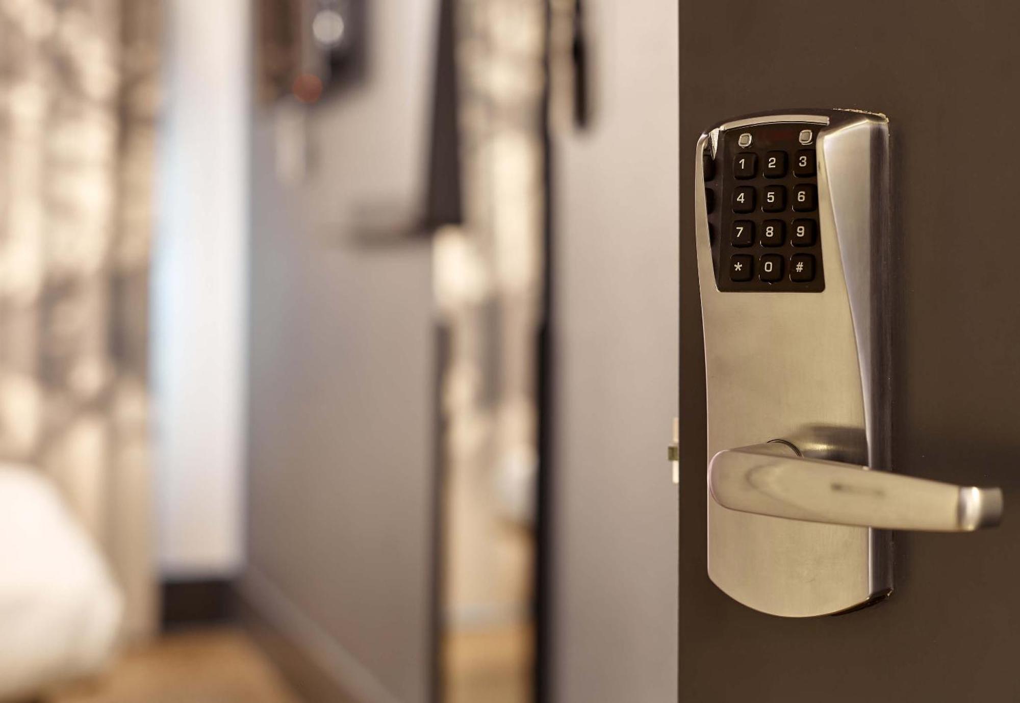 B&B Hotel Annecy Argonay Dış mekan fotoğraf